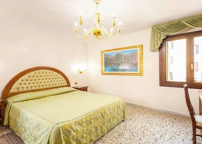 Hotel Antica Casa Carettoni Venezia